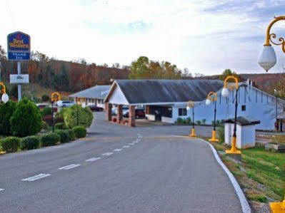 Village Inn Of Hardy Luaran gambar